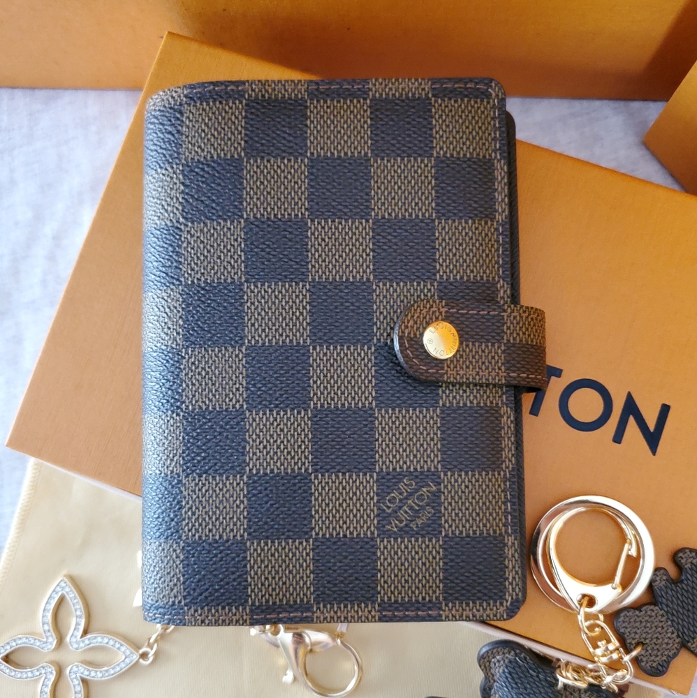 COPY - Authentic Louis Vuitton Damier Ebene Agenda PM🥰 Unisex - Picture 5 of 17